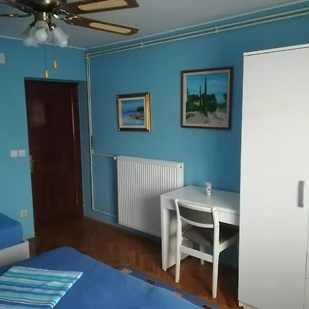 Apartment With A Parking Space - 7386