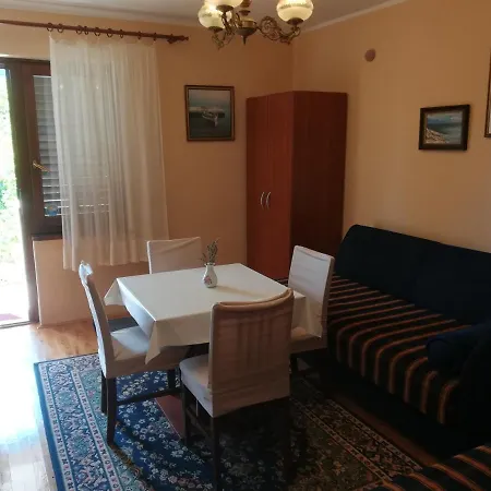 With A Parking Space - 7386 Apartmán Medulin